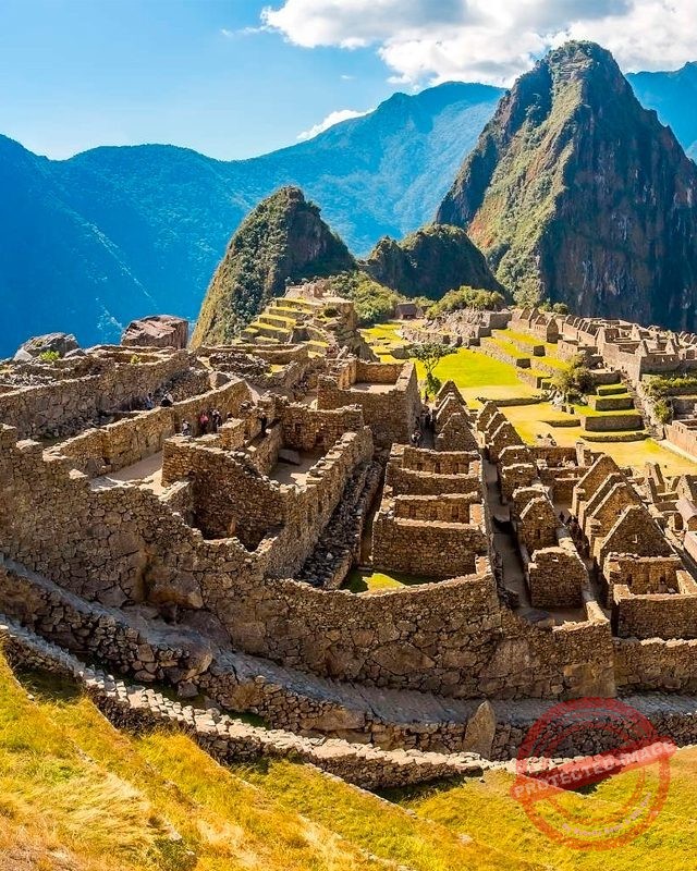 Machu Picchu from El Callao port