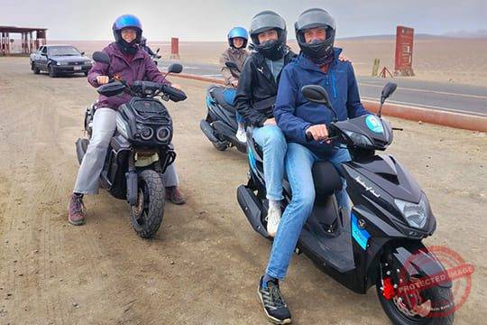 Scooter in Paracas Reserve